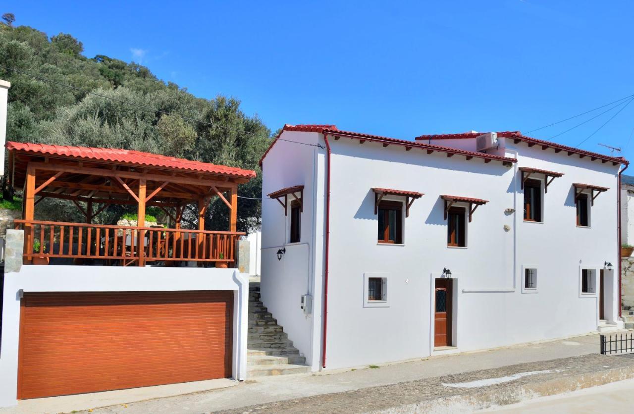 Plokamos House Villa Plokamiana Exterior photo